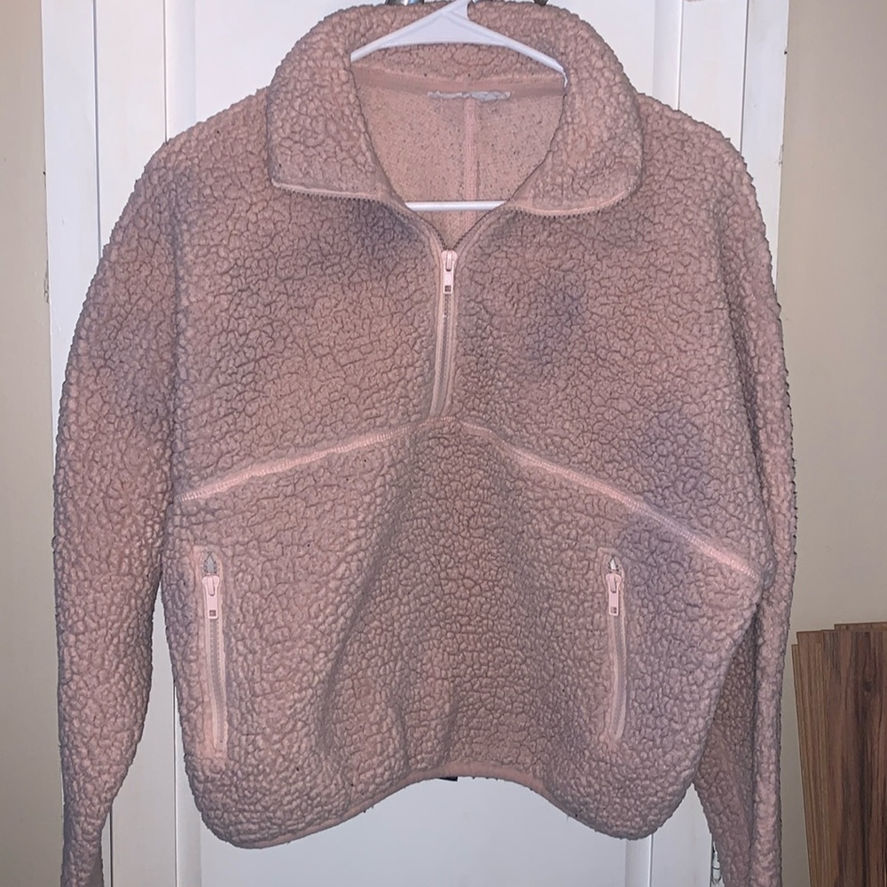 Sweatshirt and 1/2 zip fleece
